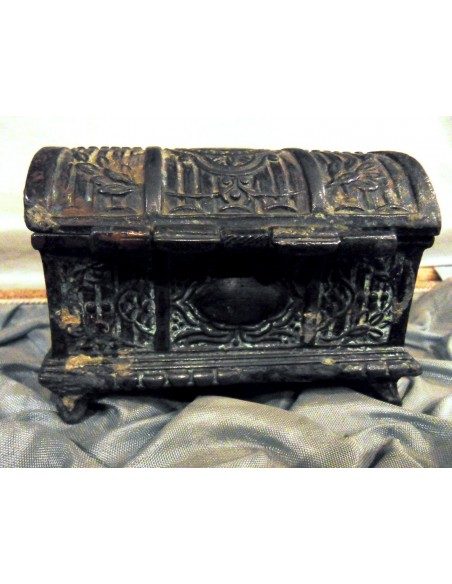 Caja joyero en calamina.